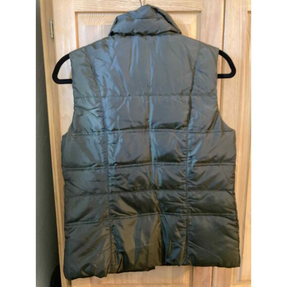 Eddie Bauer | Premium Goose Down Puffer Vest in Forest Green Shimmer | XS - Picture 2 of 3